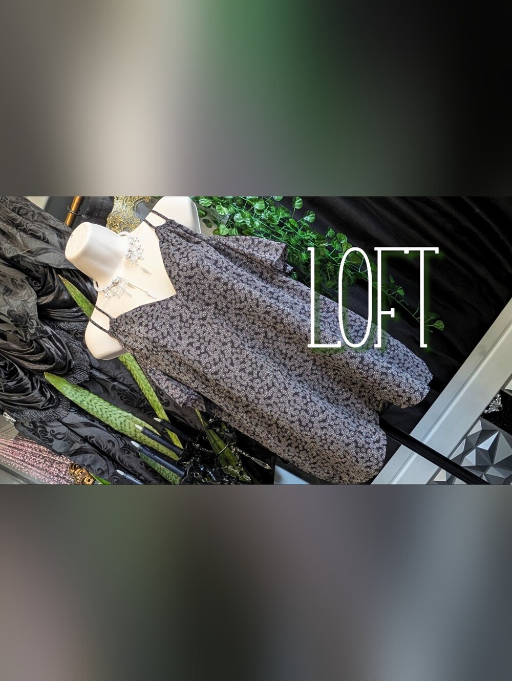 LOFT Sheer Ruffle Tank Top Blouse XS